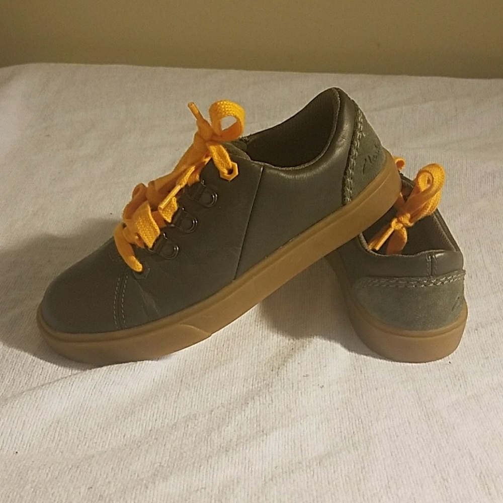 Kids clarks casual sneakers